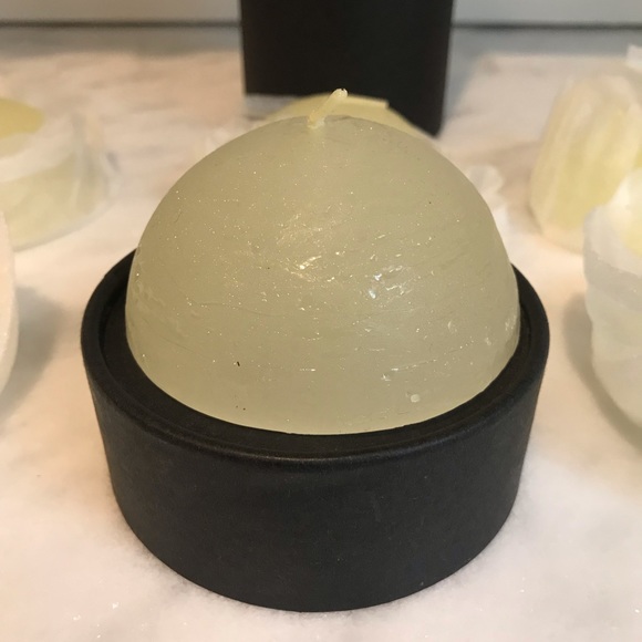 PTMD COLLECTION | HALF MOON CANDLES - Picture 1 of 4